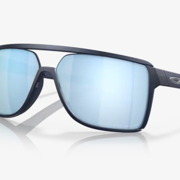 Oakley castel Prizm Deep Water Polarized Lenses, 
Matte Translucent Blue Frame - Picture 8 of 10